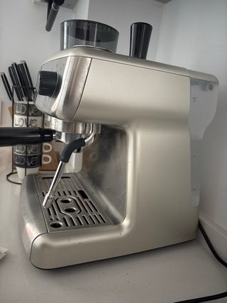 Cafetera Breville Barista Max VCF126X