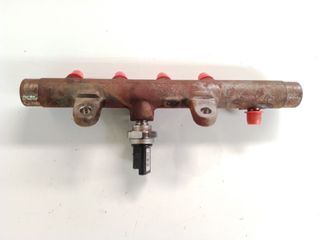 RAMPA INYECTORA RENAULT KANGOO (2)