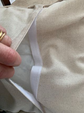 Cuscino floreale in tessuto gobelin fatto a mano