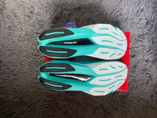 New Balance FuelCell SuperComp Elite v4 Talla 45