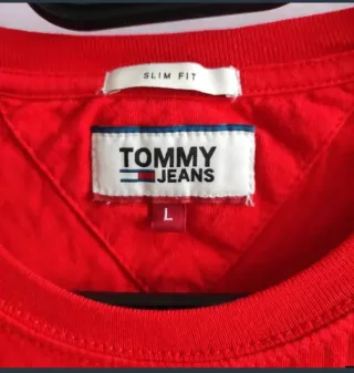 Camiseta Tommy Jeans Roja Talla L SOLO ENVIO