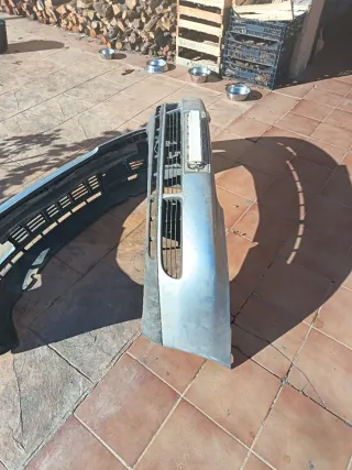 Parachoques Audi Gris 1.9