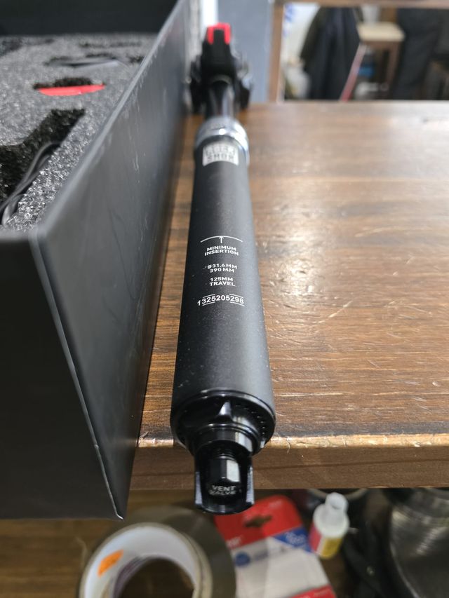 Tija RockShox AXS A1 31.6 125mm