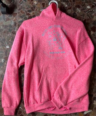 Sudadera rosa con capucha