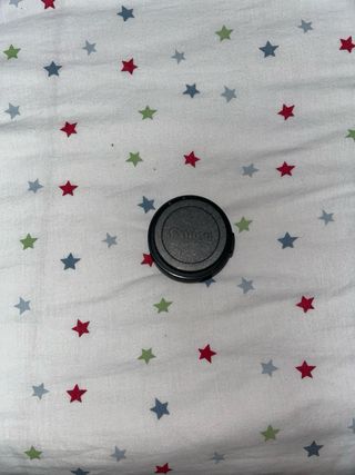 Canon EOS 2000D + Objetivo EF-S 18-55mm