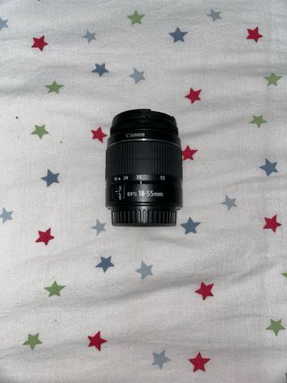 Canon EOS 2000D + Objetivo EF-S 18-55mm