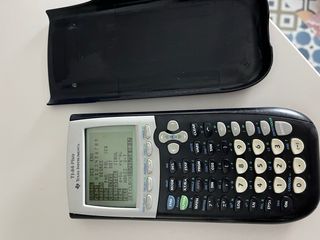 Calculadora TI-84 Plus Texas Instruments