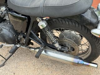 Triumph Bonneville Black 865