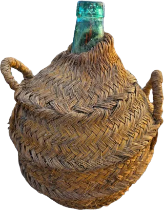 Garrafa de vidrio con esparto