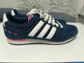 Zapatillas Mujer Marca Adidas, Talla 38.