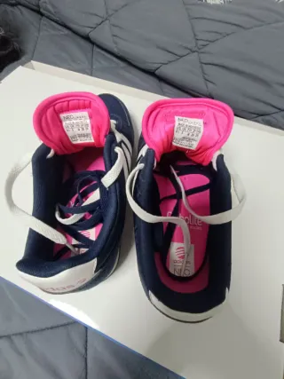 Zapatillas Mujer Marca Adidas, Talla 38.