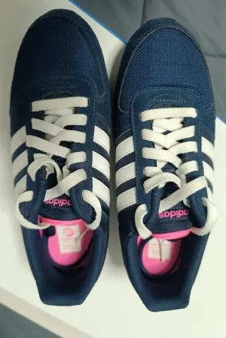 Zapatillas Mujer Marca Adidas, Talla 38.