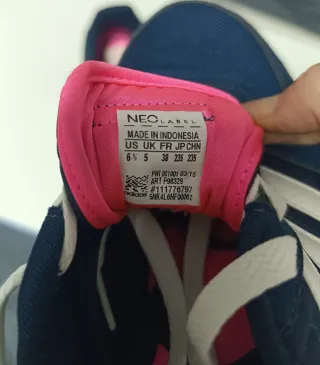 Zapatillas Mujer Marca Adidas, Talla 38.