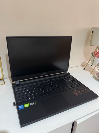 Portátil Gaming AORUS 15P i7-11800H / RTX 3060 / 1