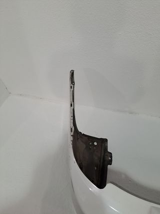 PARAGOLPES TRASERO TOYOTA PRIUS (NHW20)