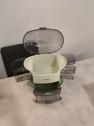 Portagioie con cassetti