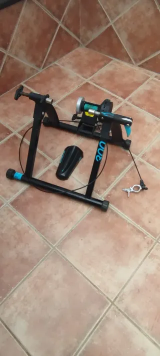 Rodillo Bici Btwin 300.