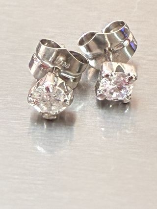 Pendientes Oro 18k Diamantes Naturales 0.65 Ct
