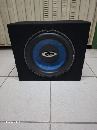 Subwoofer Negro