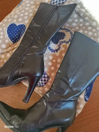 Stivali donna vera pelle tacco