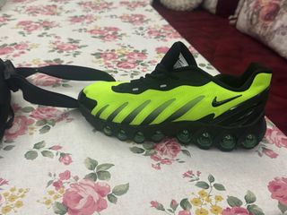 Nike Bambas Verdes y Negras