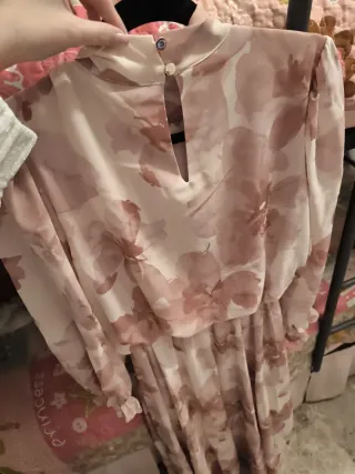 Vestido gasa estampado floral.