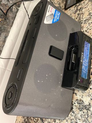 Radio Despertador/Altavoz Sony ICF-C1iPMK2