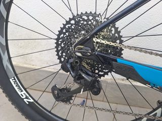 Bicicleta MTB Giant XTC Advanced 29ER0 CARBONO