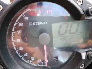 Motocicleta Keeway J83 2014