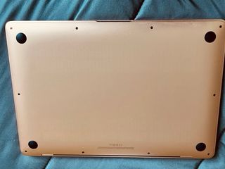 MacBook Air Dorado Impecable