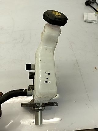 BOMBA FRENO HYUNDAI BAYON (2)