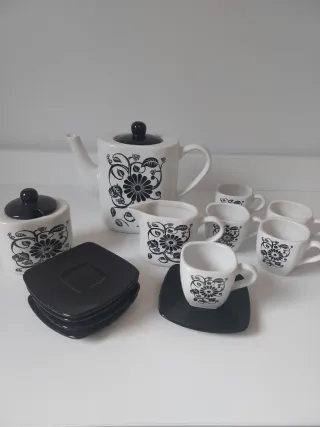 Juego de té/café Tazas y Platos