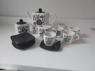 Juego de té/café Tazas y Platos