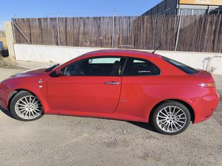 Alfa Romeo GT 2005