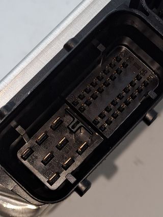 CENTRALITA MOTOR UCE AUDI A4 BERLINA (8E) (9)