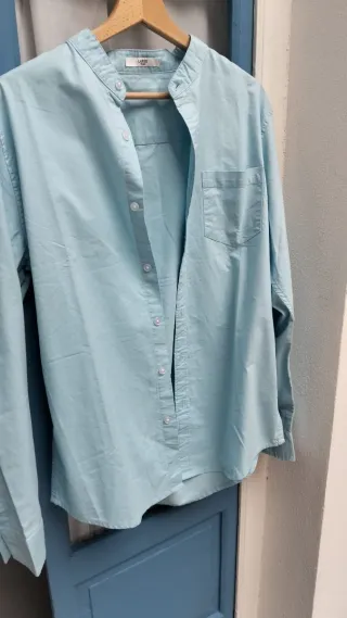 Camisa Celeste Talla L