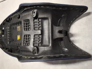 Asiento Aprilia Pegaso 650