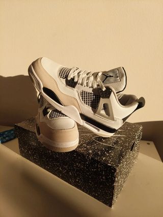 Jordan 4 Zapatillas Talla 42 EU