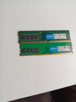 Memoria RAM Crucial 8GB/16GB/24GB DDR4