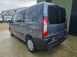 Peugeot Expert 6 plazas