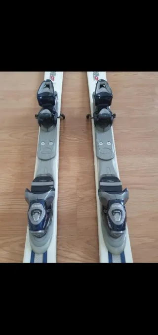 Esquís Dynastar 07