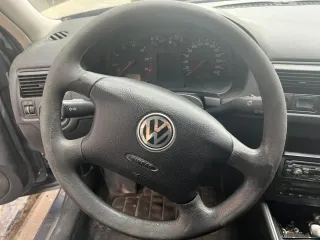Volkswagen Golf 2001