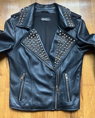 Chaqueta biker Zara Premium piel cordero tachuelas