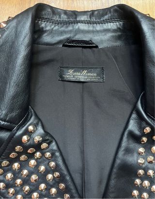 Chaqueta biker Zara Premium piel cordero tachuelas