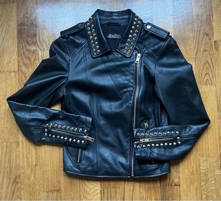 Chaqueta biker Zara Premium piel cordero tachuelas