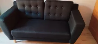 Sofá negro sin usar