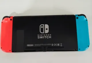 Nintendo Switch Azul y Rojo