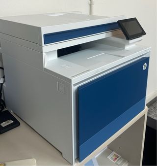 Impresora HP LaserJet Pro MFP 4302dw