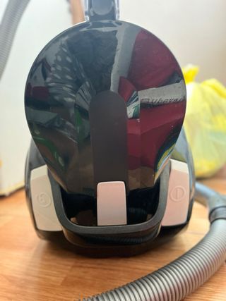 Aspiradora Rowenta con manguera