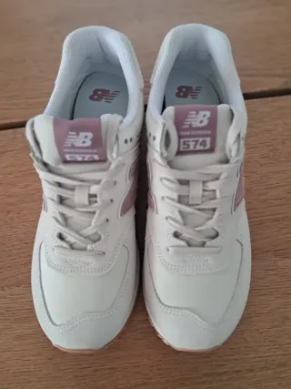 Zapatillas New Balance 574 Beige y Rosa